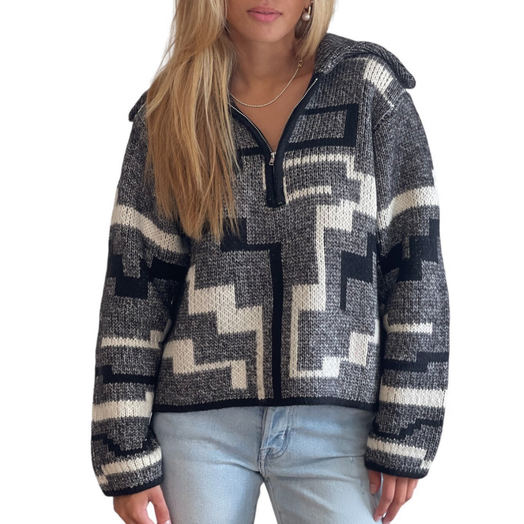 Phoenix Pullover Sweater in Black
