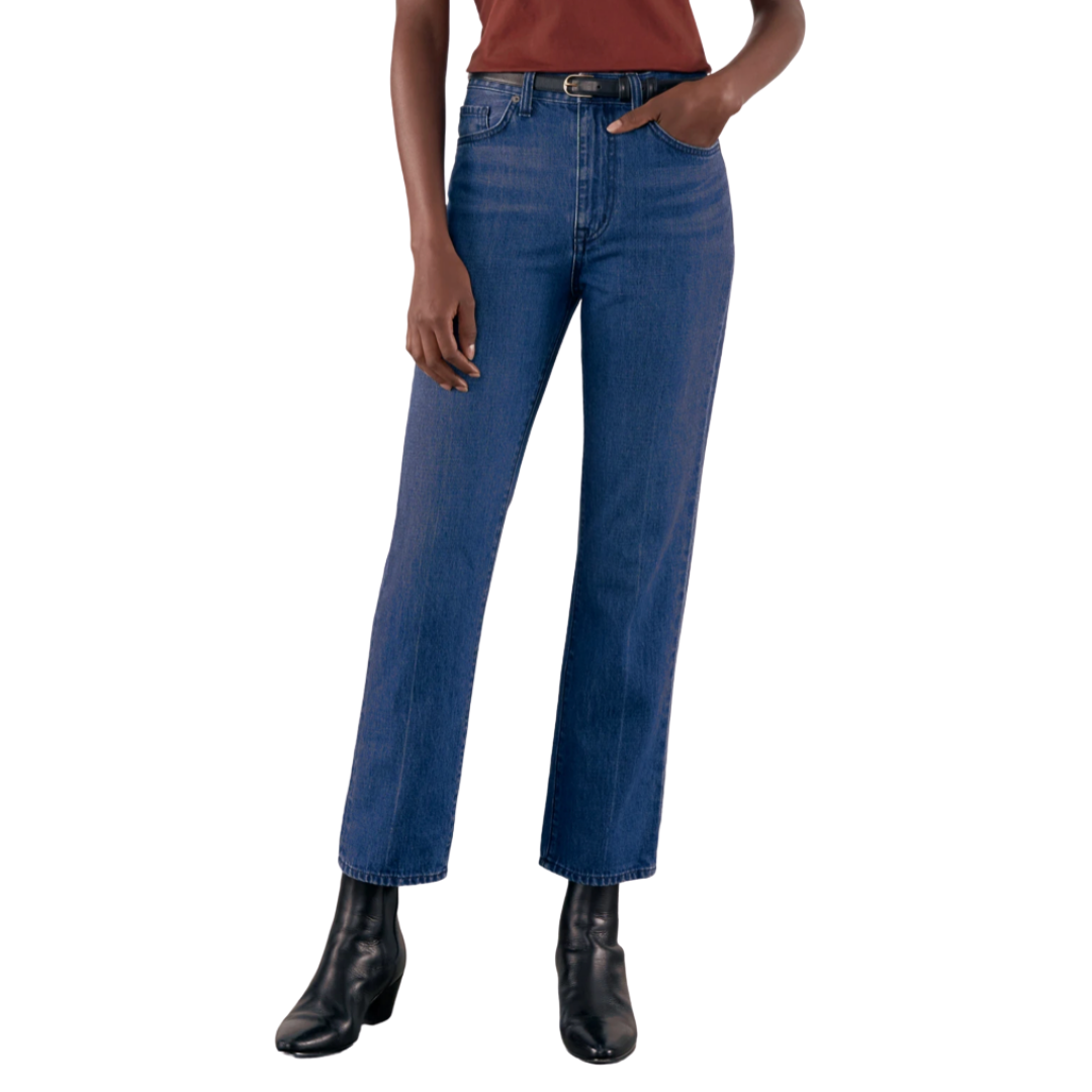 Straight Leg Jean in Classic Wash