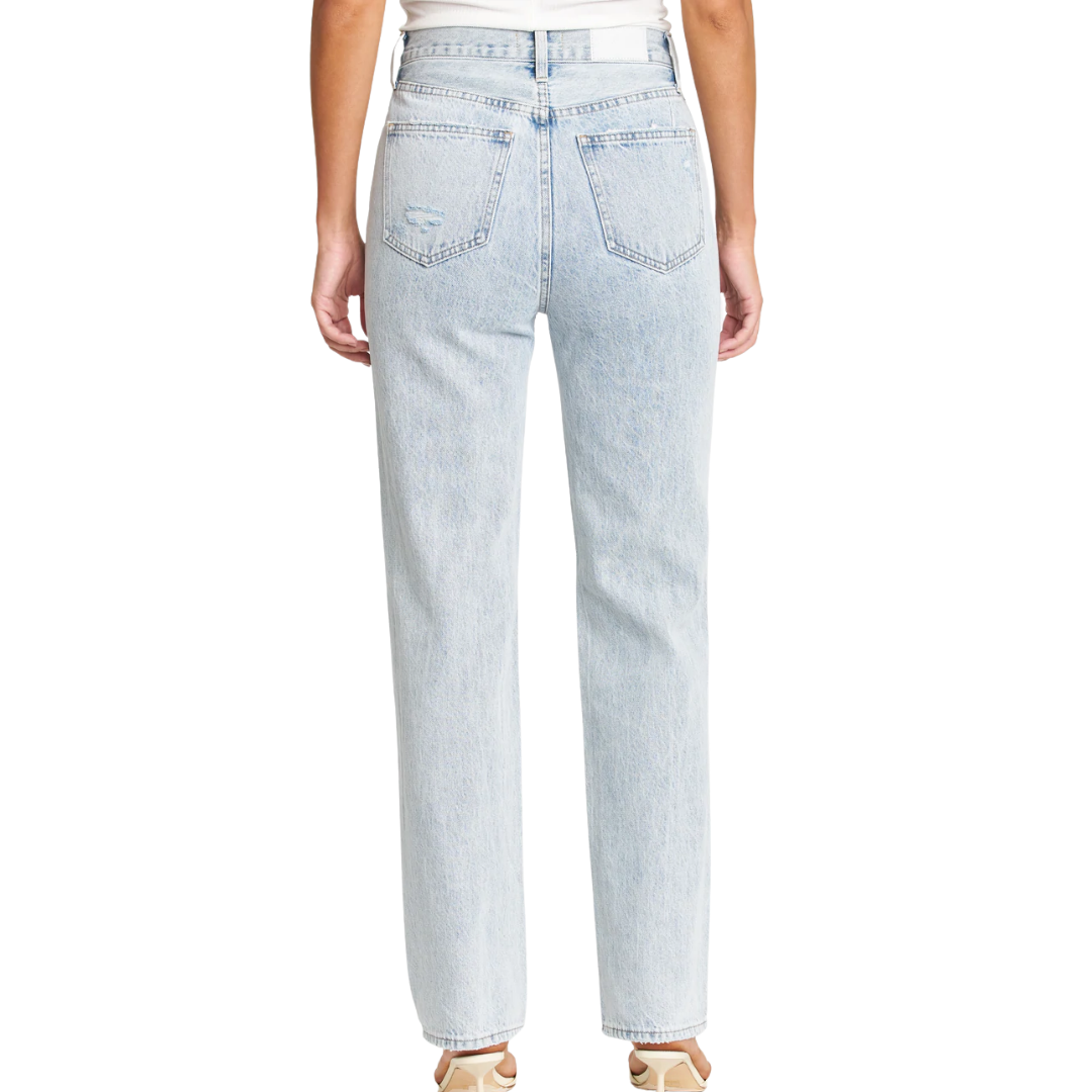 Cassie Super High Rise Straight in Moonlight Distressed