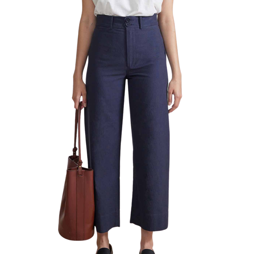Classic Merida Pant in Navy