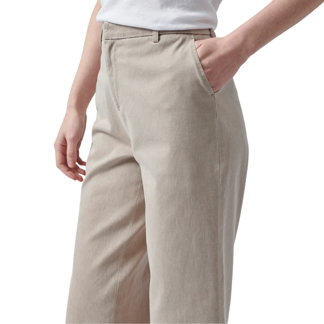 Garment Wash Cotton Twill Boyfriend Pants in Beach Pebble