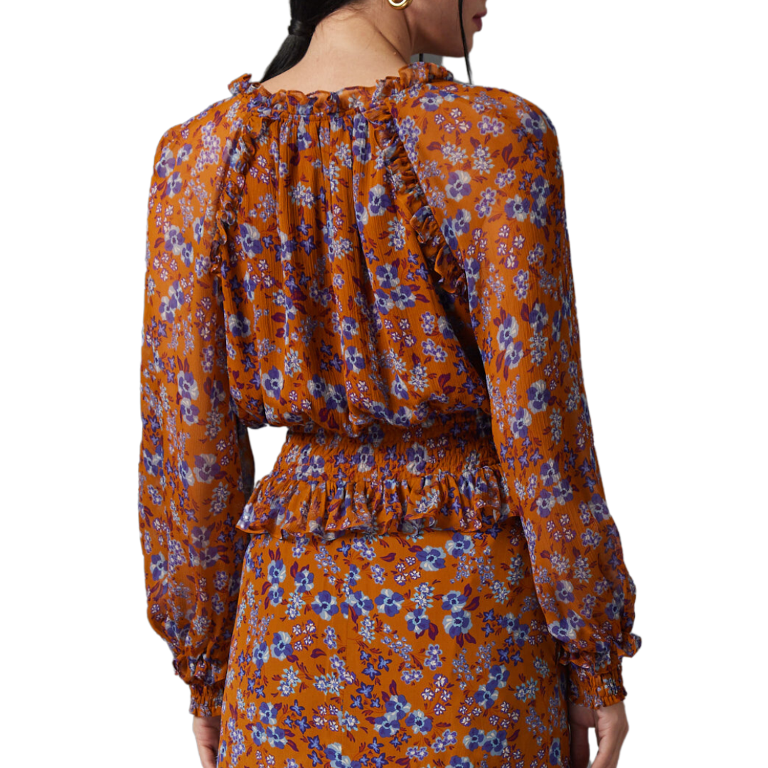 Lillian Blouse in Tuscany