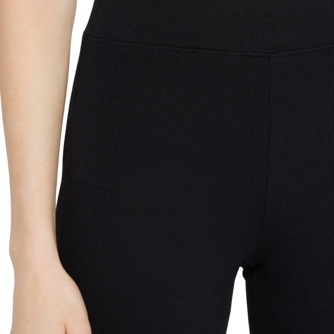 Marta Flared-Leg Pants in Black
