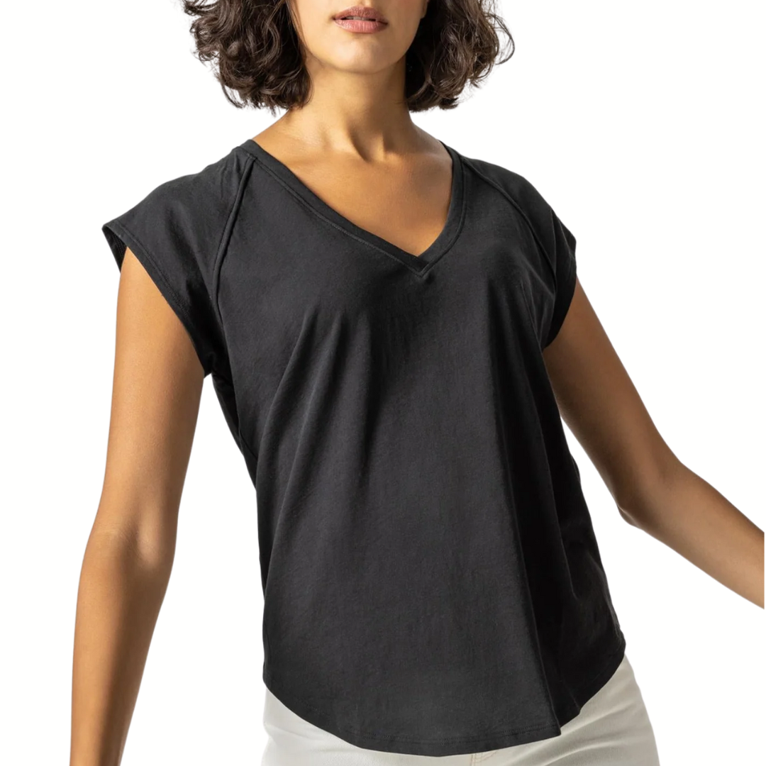 Short Sleeve V-Neck Raglan in Black