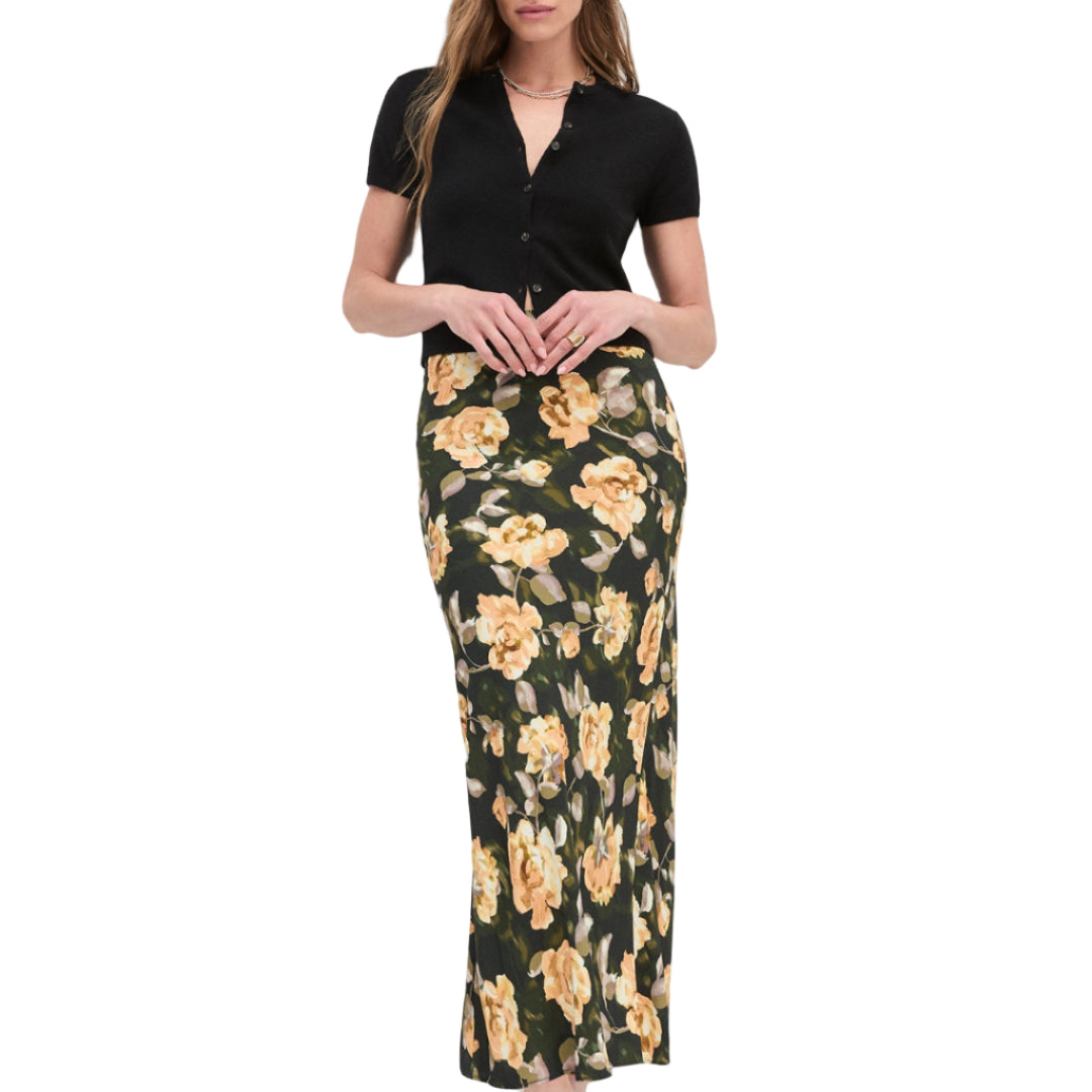 Favorite Skirt in Golden Flowerbed