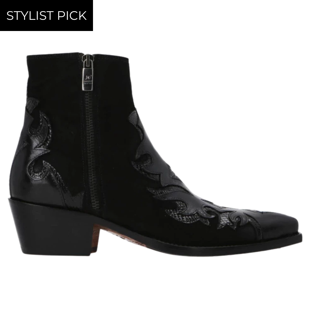 Diver Suede in Black