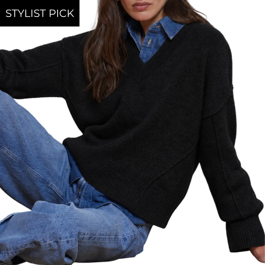 Boxy V W/ Reversed Seams in Black