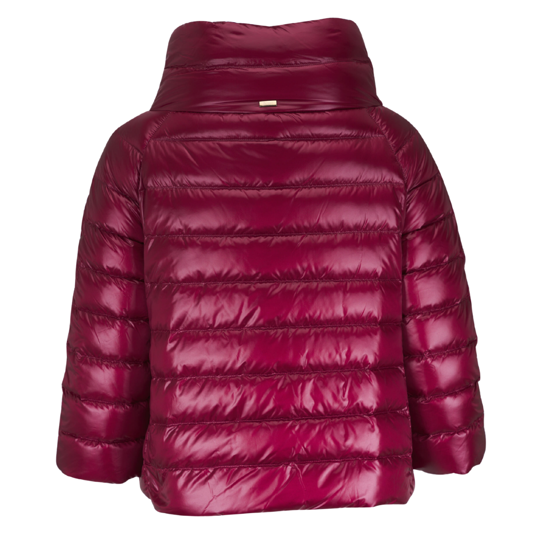 Sofia Cape in Bordeaux