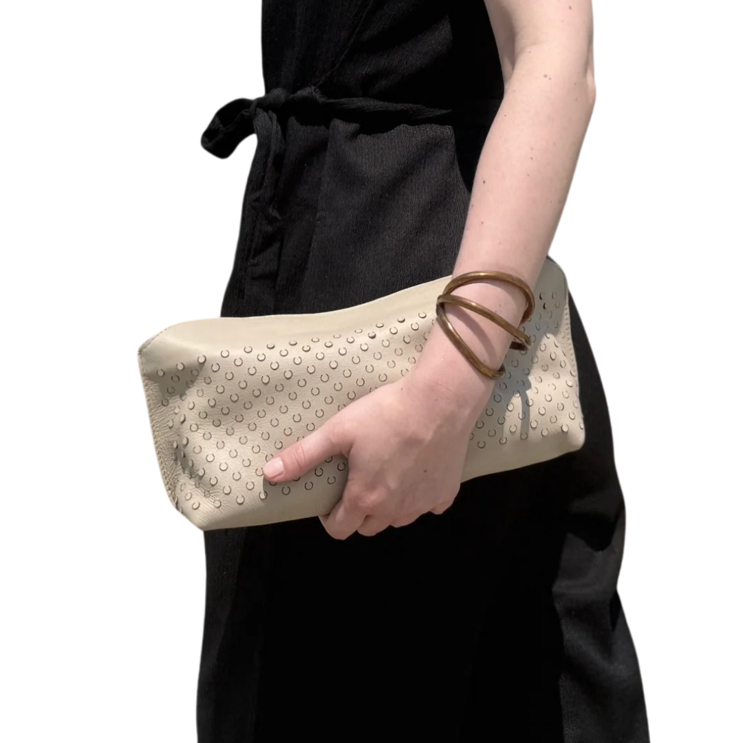 Snap Guapo Clutch Semi Perf in Chalk